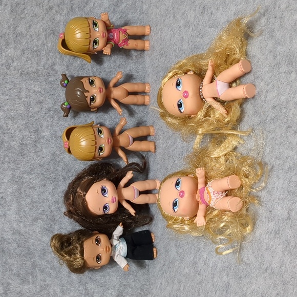 MGA Entertainment Other - Bratz Baby 5" lot of 7 MGA Dolls